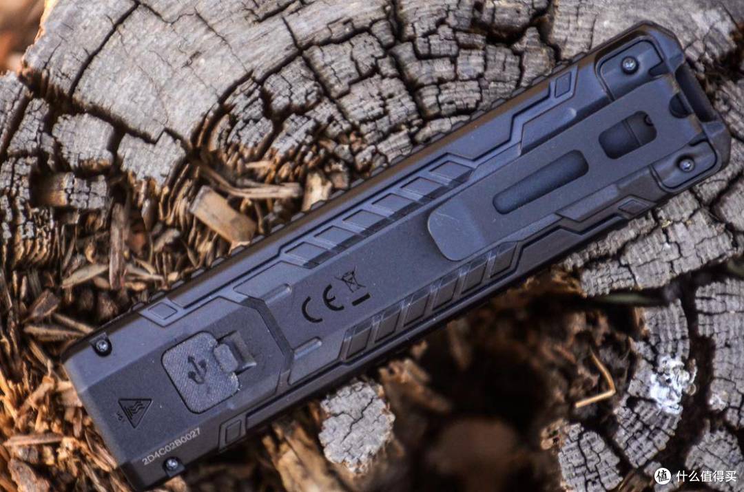 七十克的光,三色更温柔:NITECORE EDC07