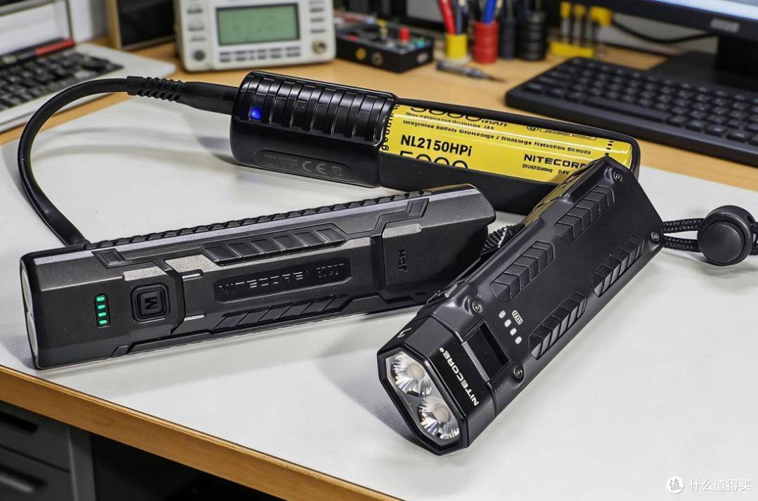 七十克的光,三色更温柔:NITECORE EDC07