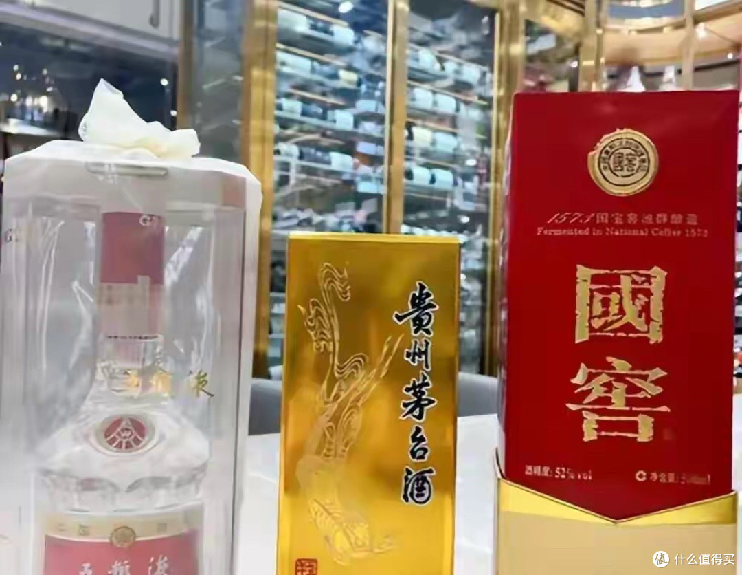 茅台新品光瓶酒上市,定价156元瓶,打响“去包装化”第一厂