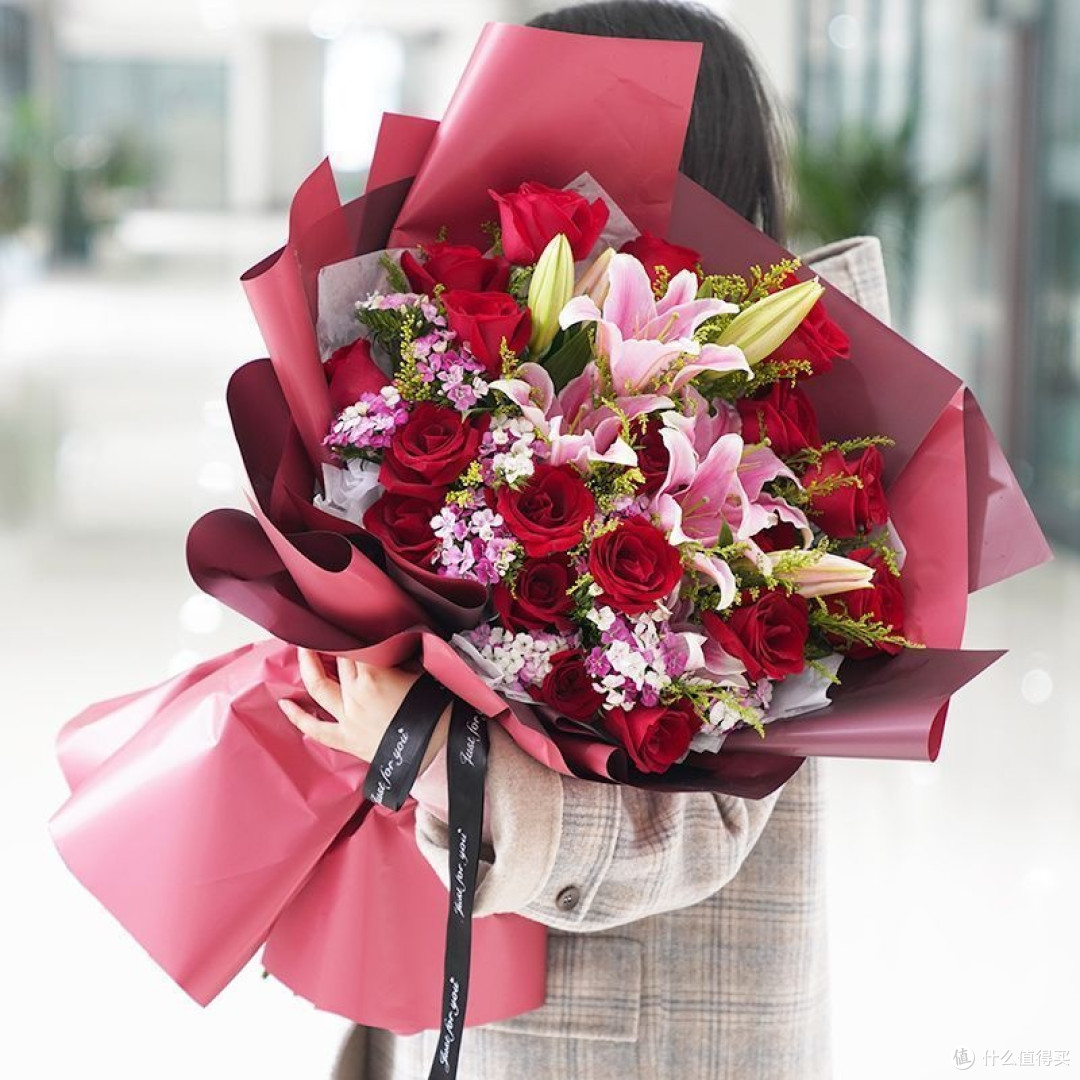 女神节送礼:鲜花与浪漫