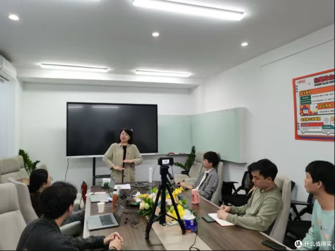 银发兴趣教育陷困局?兴趣岛如何筑起质量防线