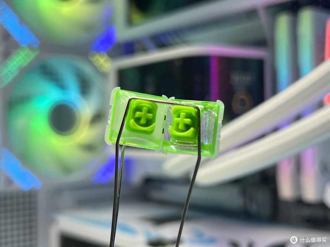 谁说磁轴和HIFI音无缘?凯华极光绿磁轴:全新结构改善回弹发声