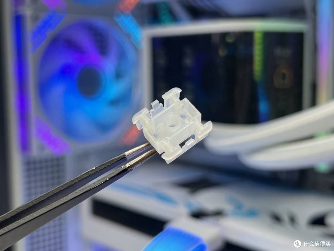 谁说磁轴和HIFI音无缘?凯华极光绿磁轴:全新结构改善回弹发声