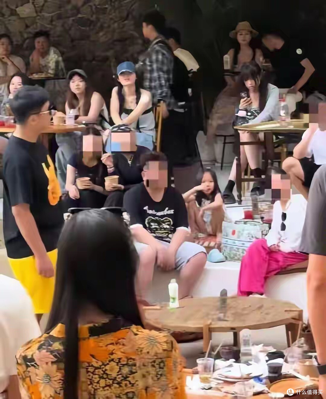 西双版纳景区发致歉信,承认驱赶游客,工作人员沟通太生硬