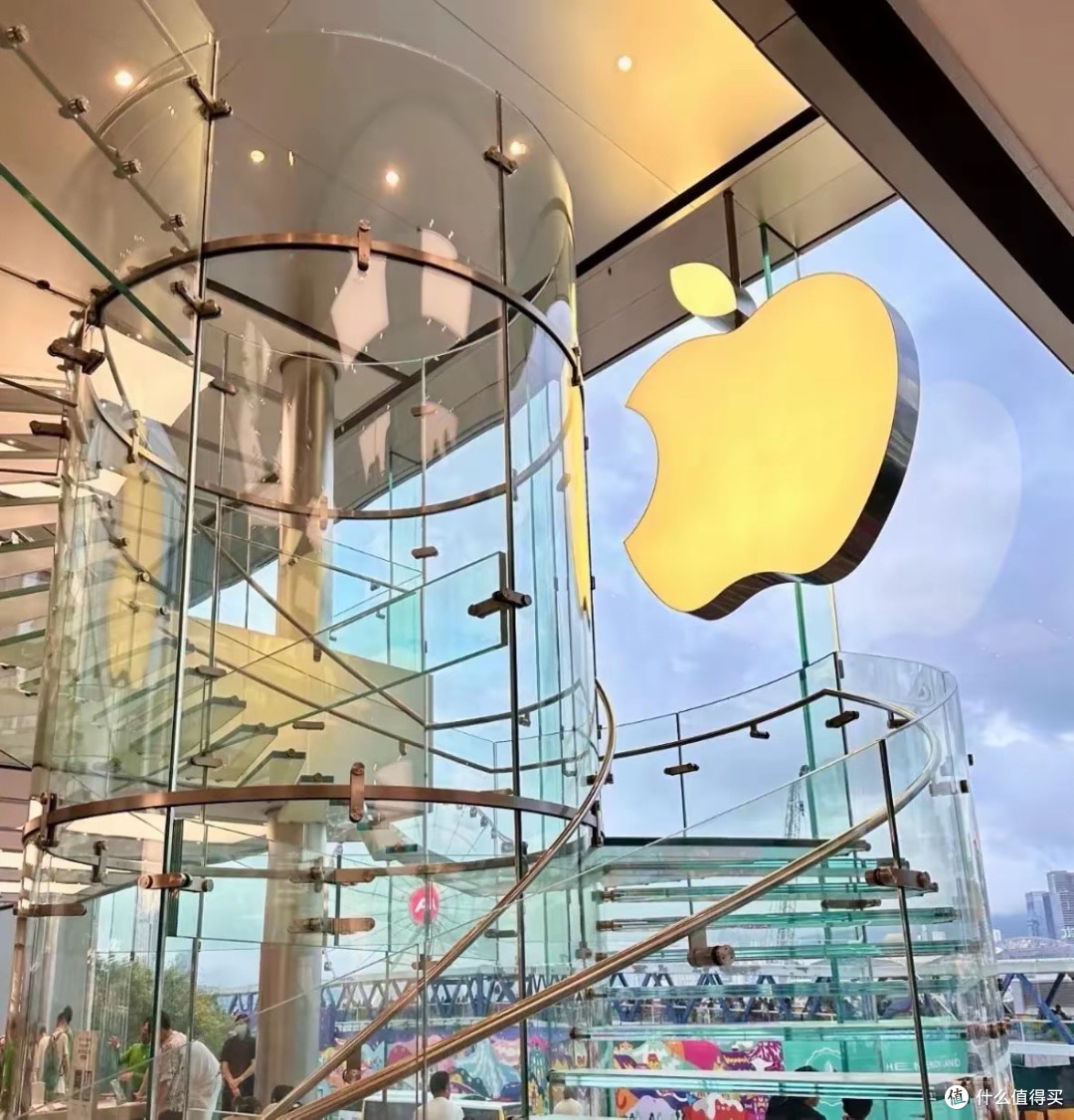 别再吹港版iPhone了!2026年实测:香港版真的比国行更好用?