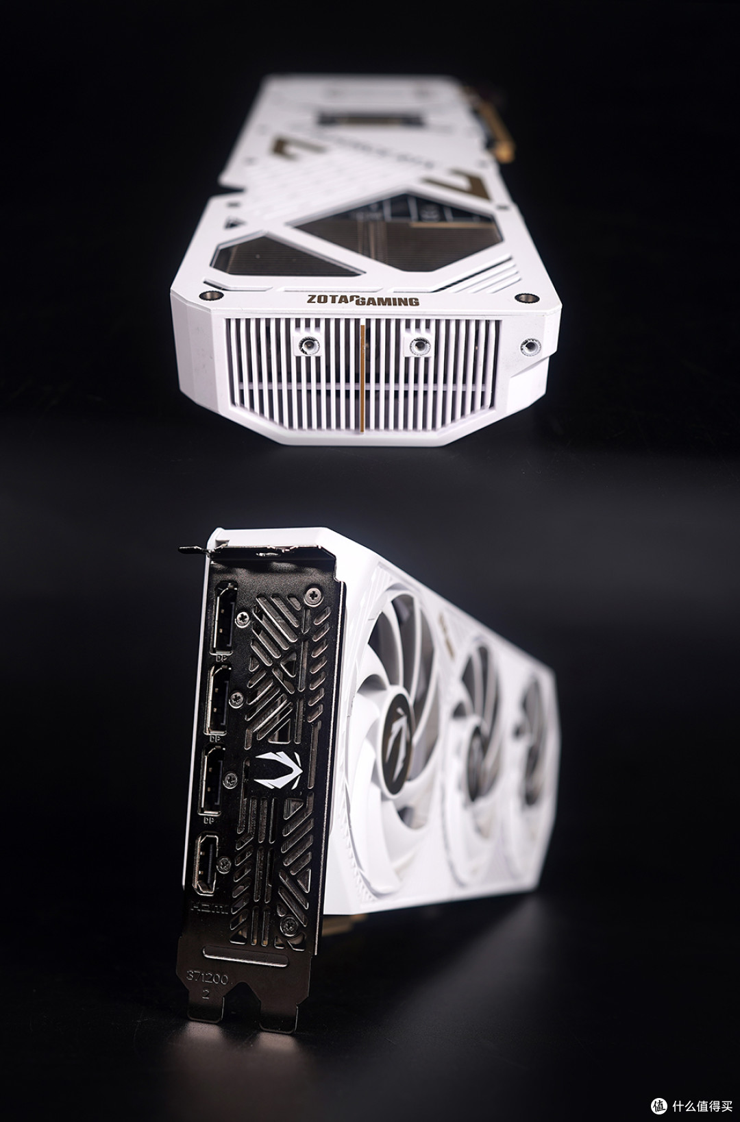 ROG B850G吹雪 +RTX 5070TI+9900X+ProArt PA401燕麦白装机分享