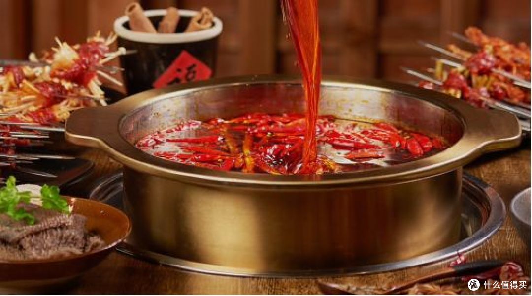 口碑王者与复购爆款!饭巢凭什么成为重庆火锅底料界的标杆?