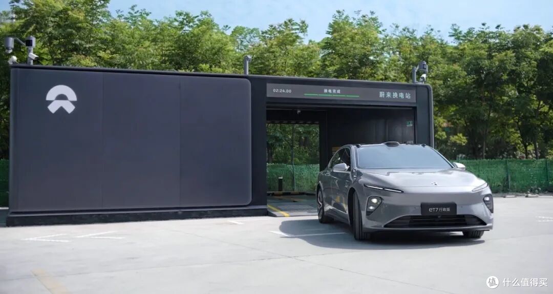 亏了近千亿后，蔚来首次实现季度盈利