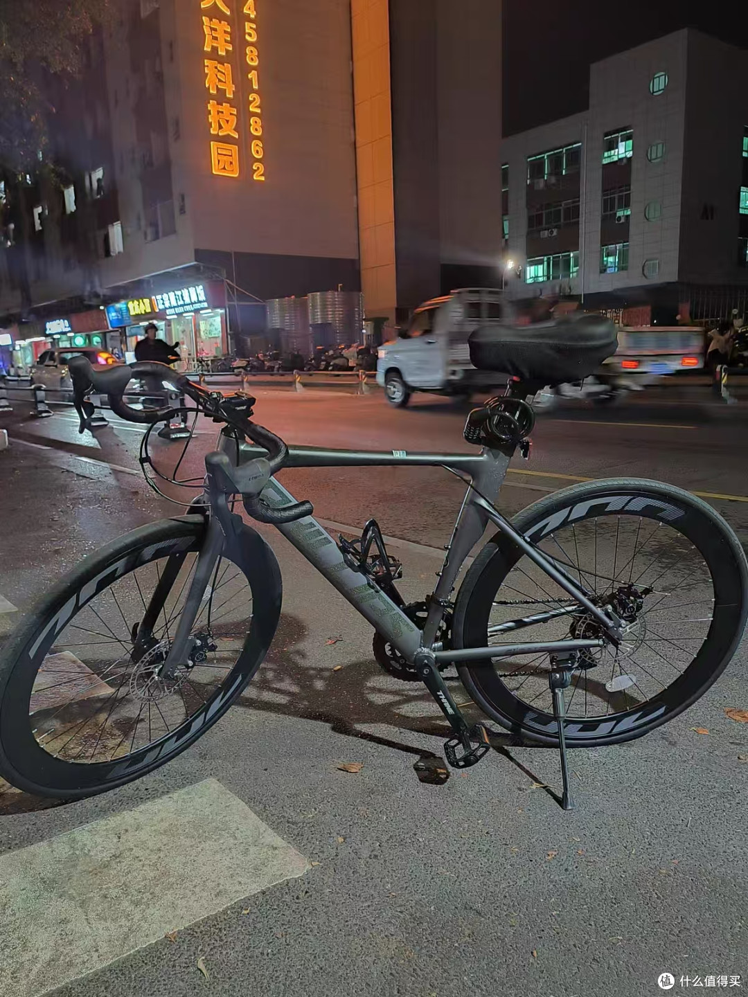 谁懂啊!菲利普平把公路车,承包全家的骑行快乐
