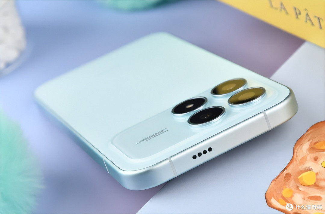 骁龙8至尊版旗舰售价再创新低,7100mAh+DC调光+5000万长焦