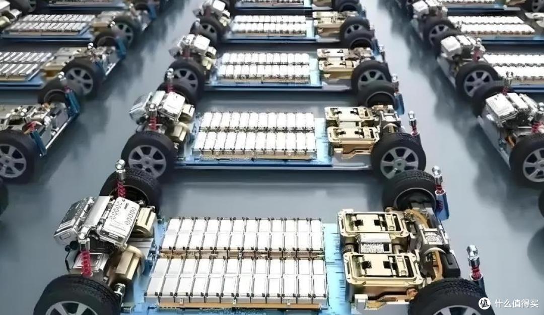 中国固态电池将量产,纯电续航1200km,丰田慌了:1.5万亿打水漂