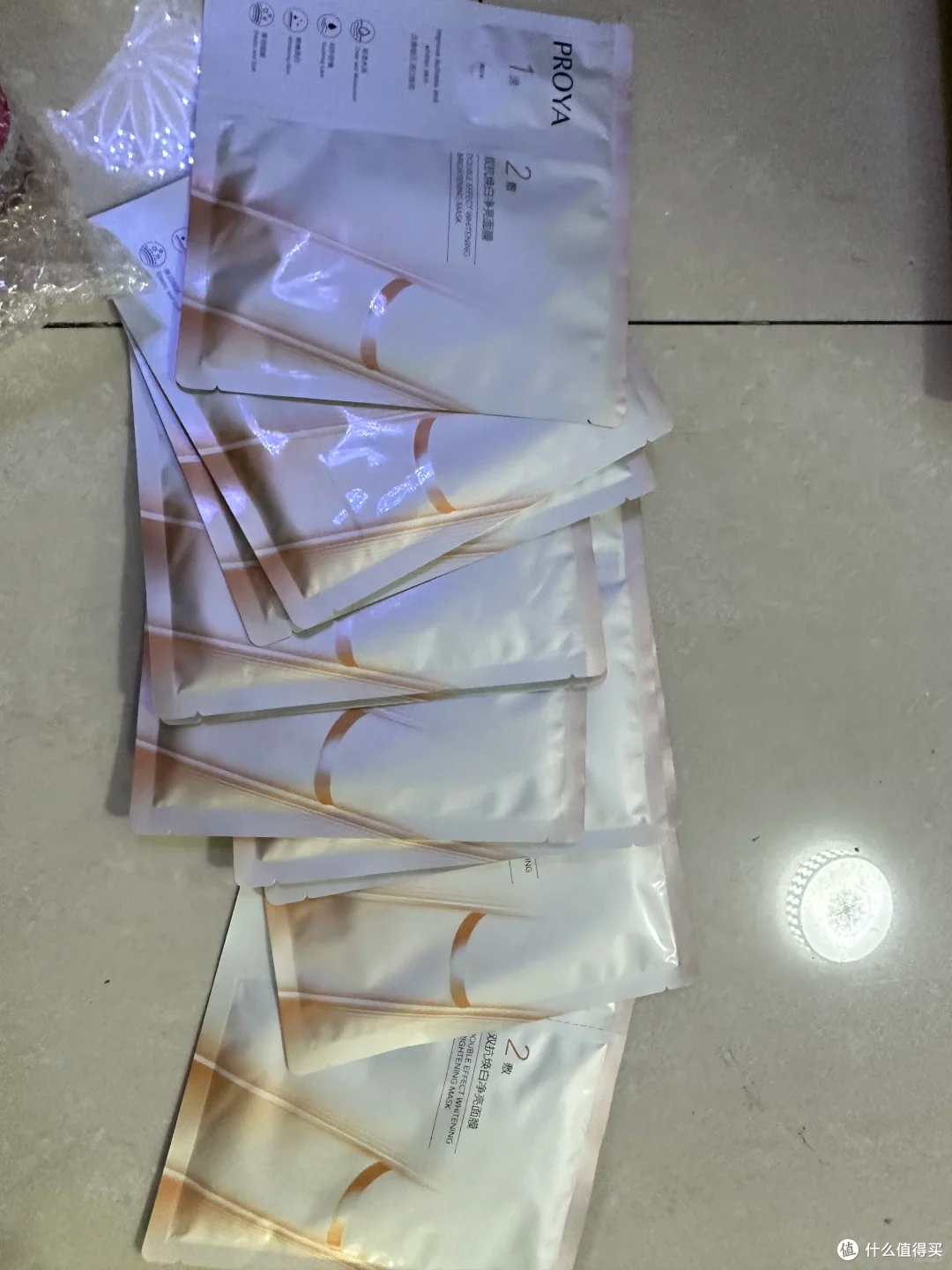 熬夜党狂喜!珀莱雅双抗面膜实测:15分钟焕亮暗黄肌