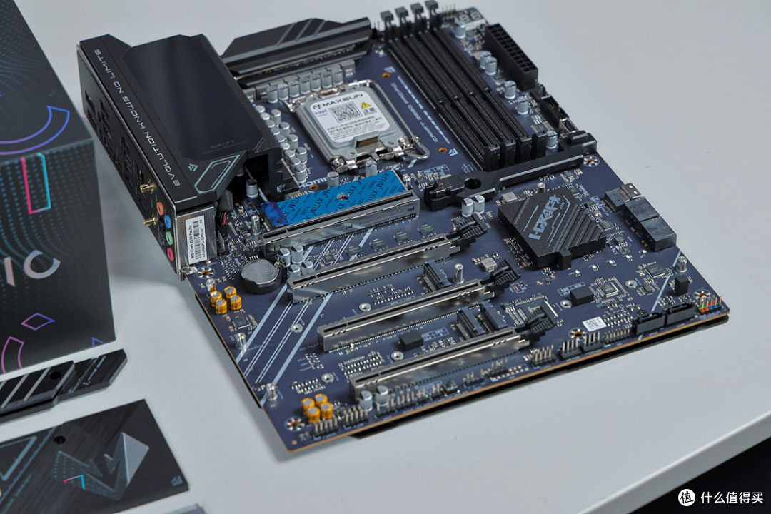 3月头铁刚需装机：265KF+铭瑄Z890+5080+追风者EVOLV X2像素版