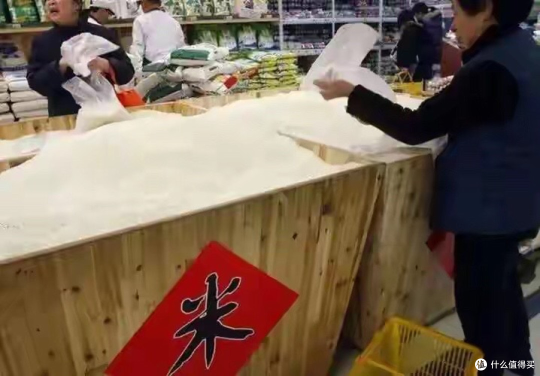 大量人造米流入市场,成本只要几毛钱?提醒:这4种大米,要少吃