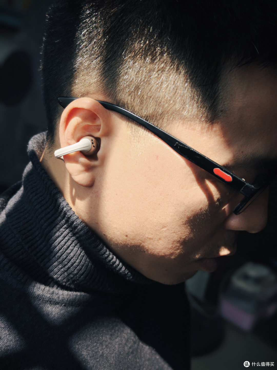 百元价格,千元旗舰音质,自带同声翻译的AI耳机,这款耳机超值