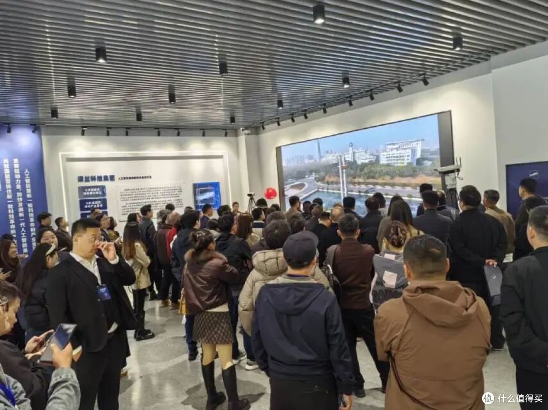 春节后首场经销商来访深兰科技,具身智能产品引发代理商合作热潮