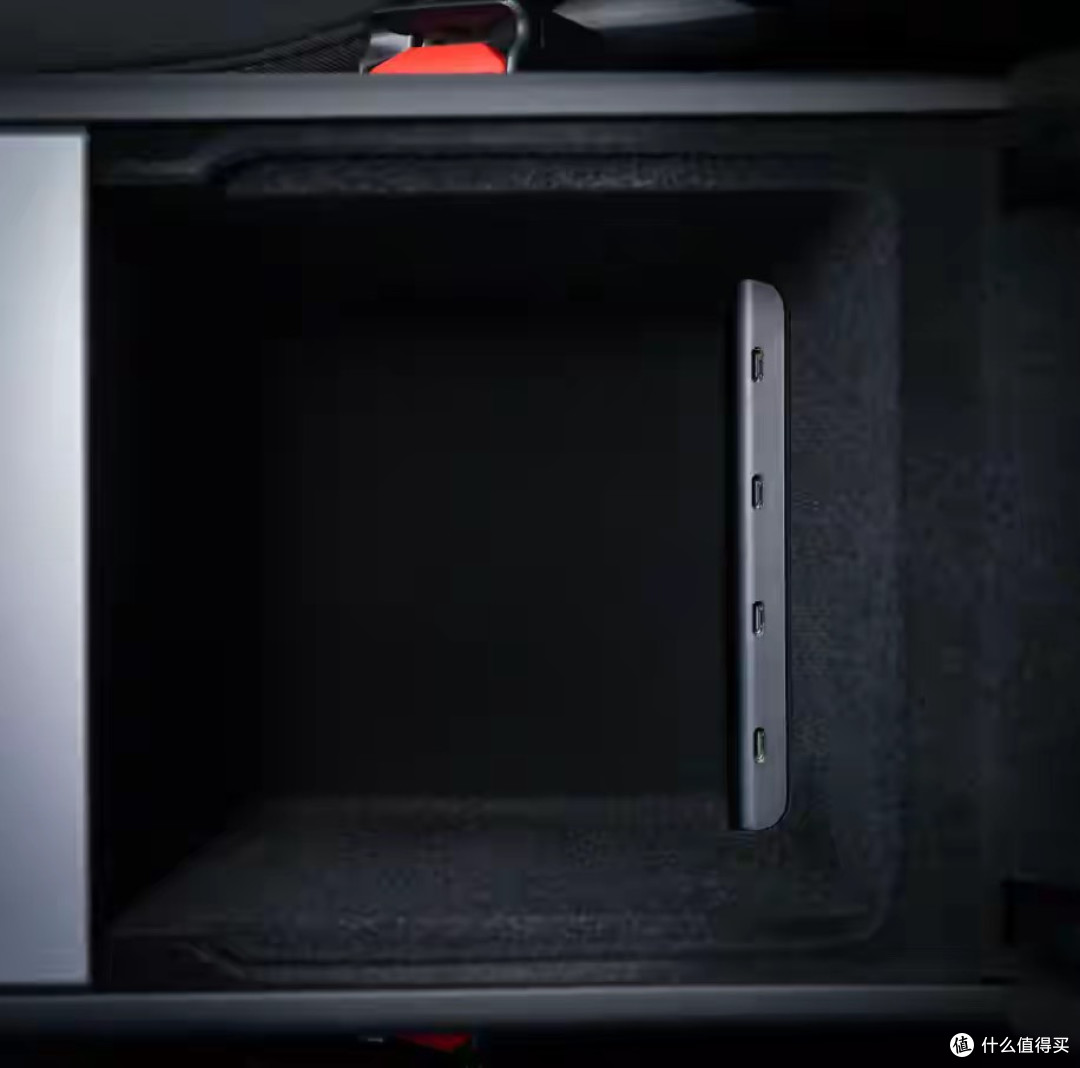 特斯拉推出中控台4合1扩展坞,仅适用焕新 Model 3/Y,售价607元