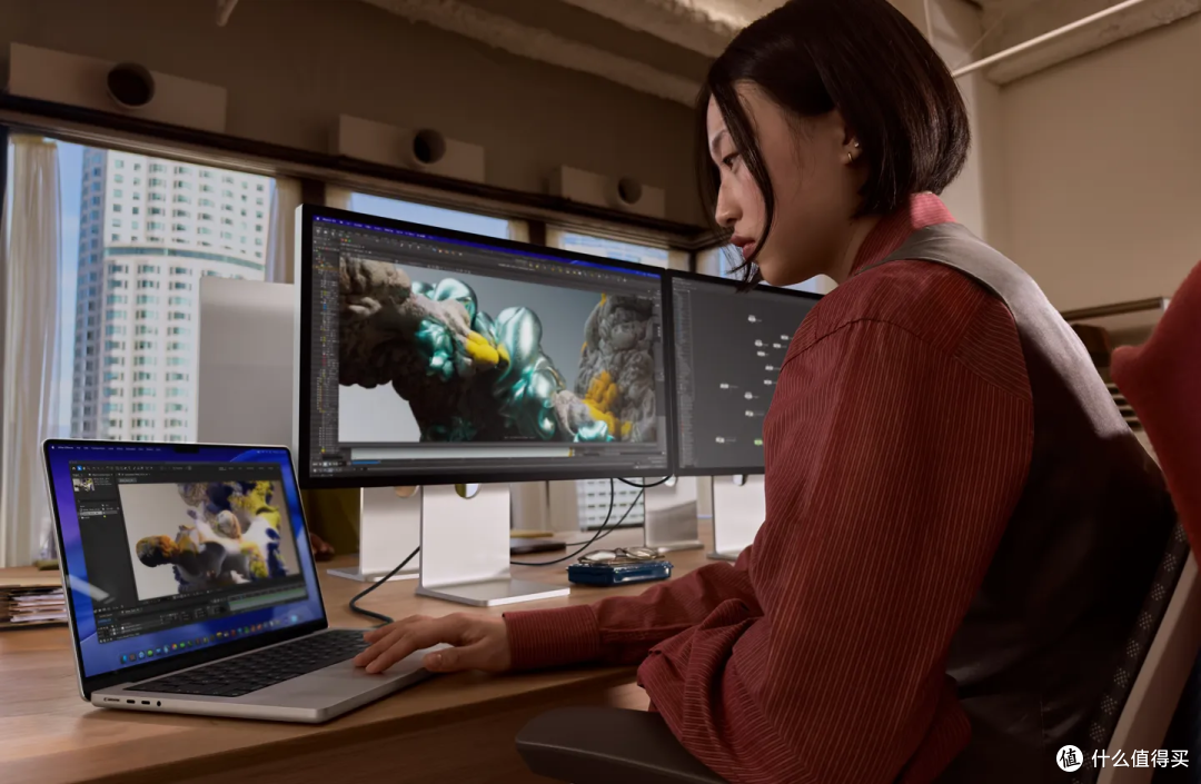 全新 Studio Display 全系搭载Intel® Thunderbolt™ 5 接口