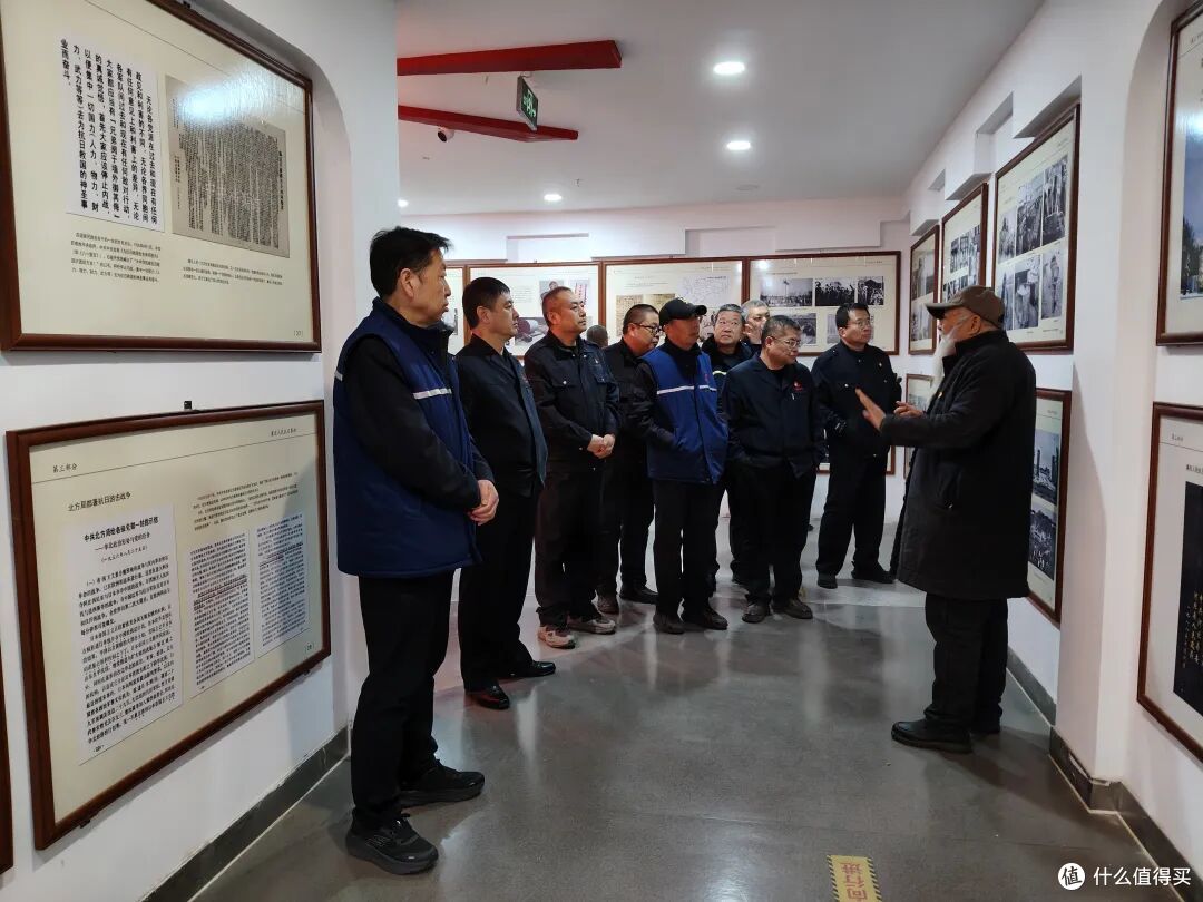 铭记历史缅怀先烈 迁安首钢党员赴喜峰口开展主题教育