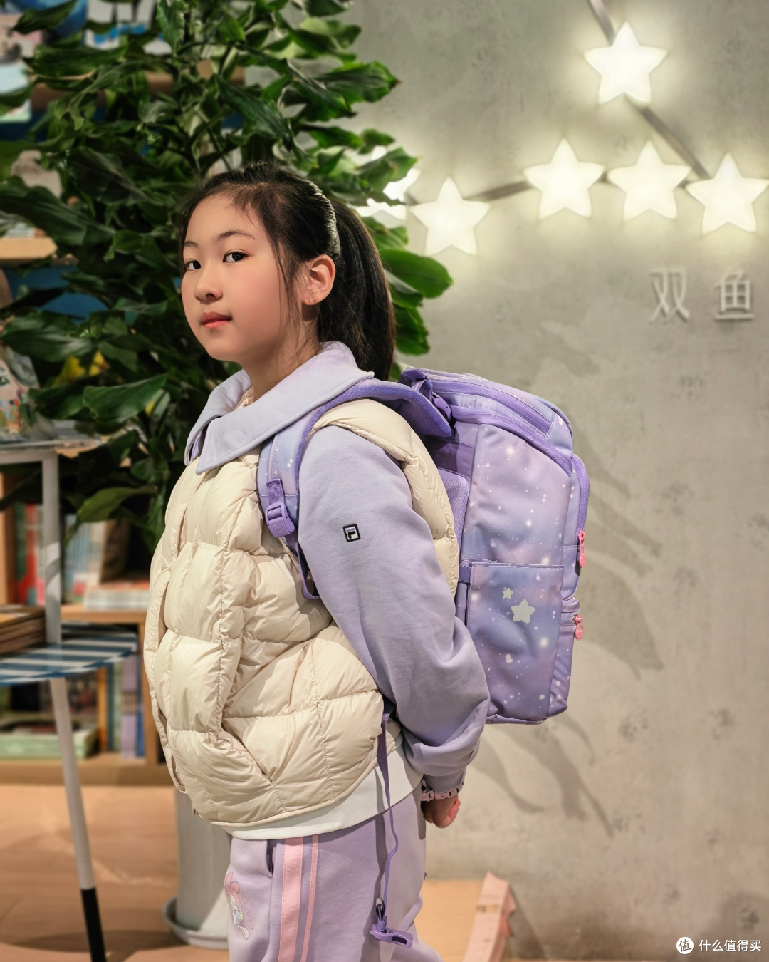 萌娃亲测:小学生书包选它就对了!GMT超轻小方包,轻护脊超能装