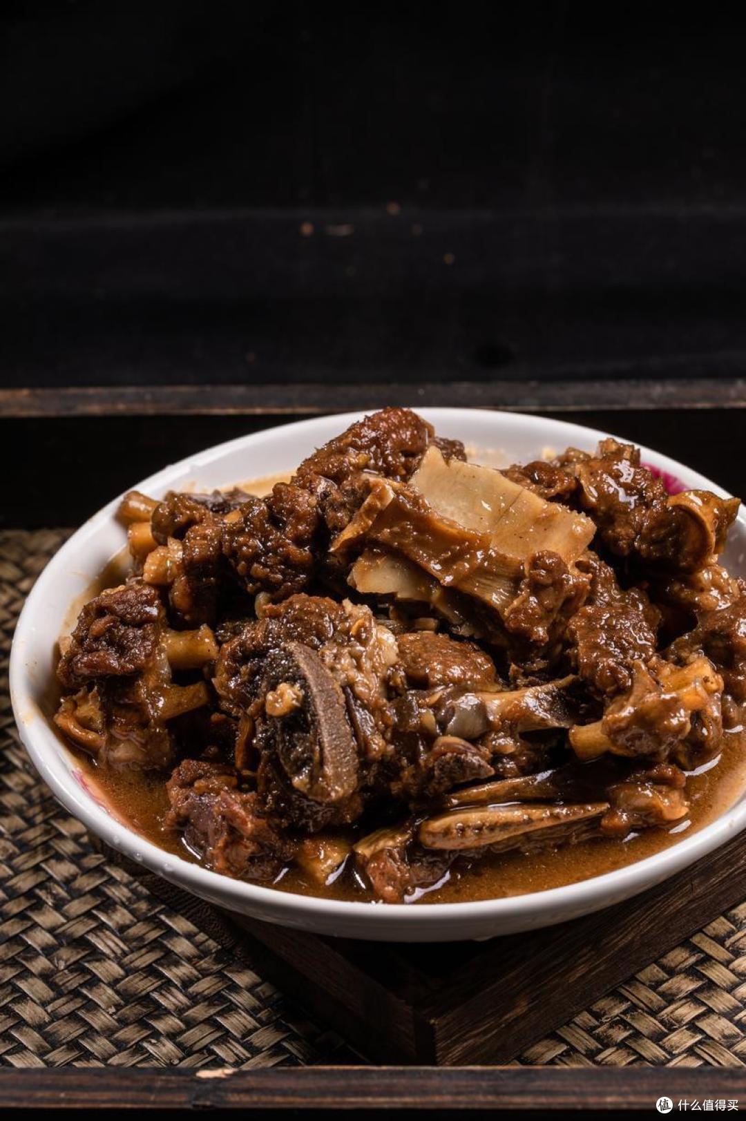中国人如何把羊玩出花样？这10大羊肉特色菜，我猜你至少吃过6道