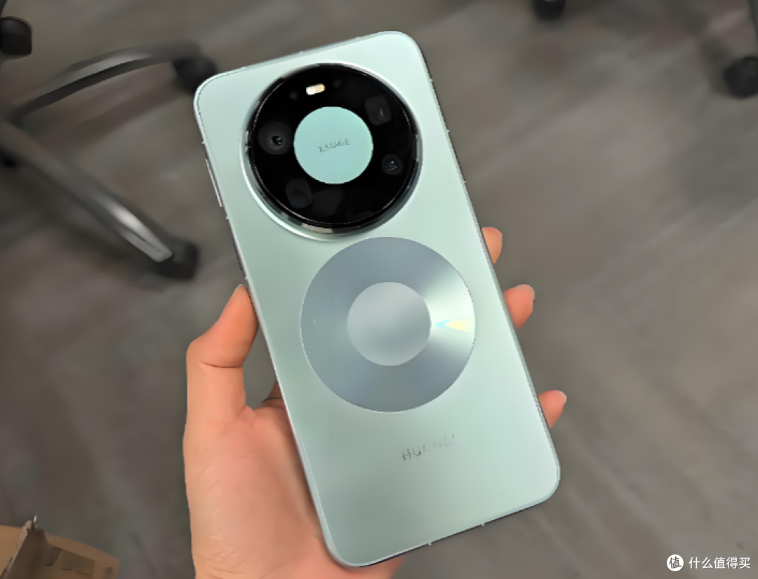 华为突然登顶!Mate80销量破430万,国产高端机格局变了