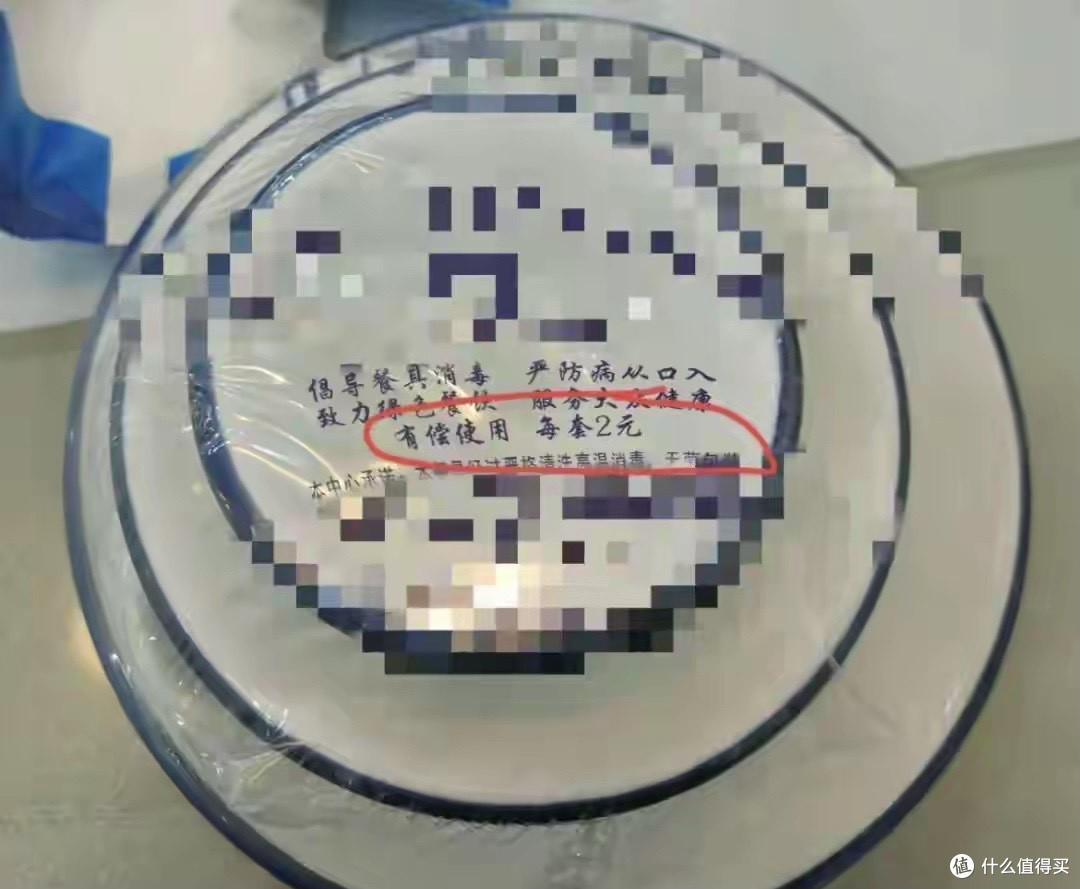 吃饭先交 “门票钱”?餐位费凭什么成了餐饮界的霸王惯例?