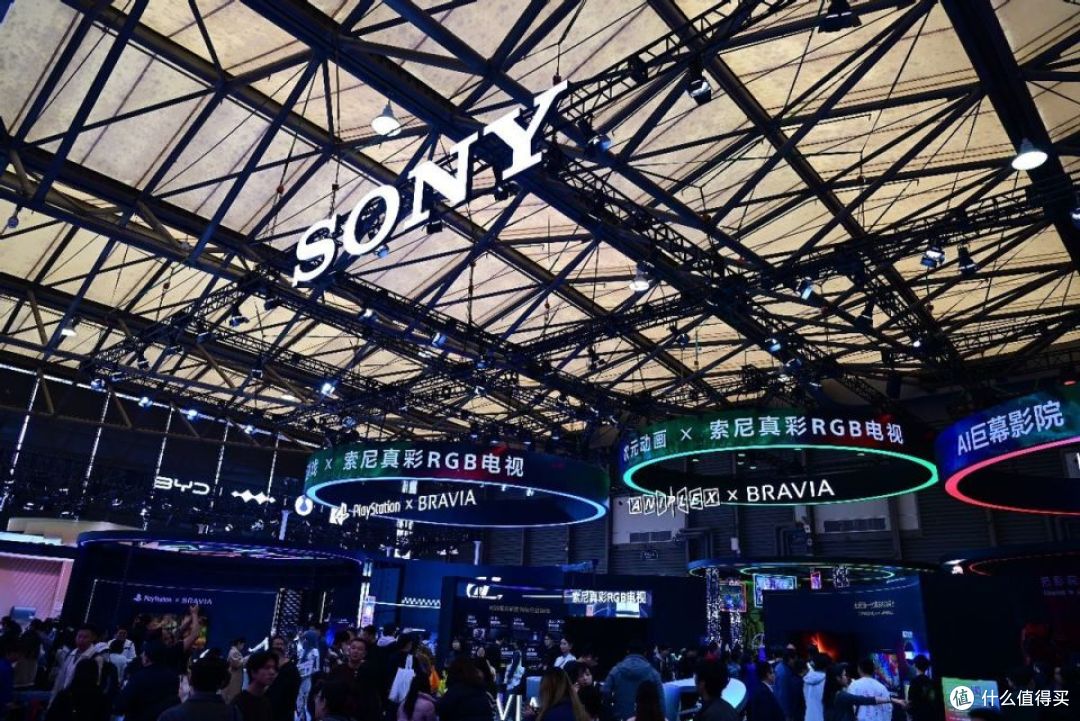 二十载深耕绘真彩 索尼 RGB 电视首秀AWE 2026