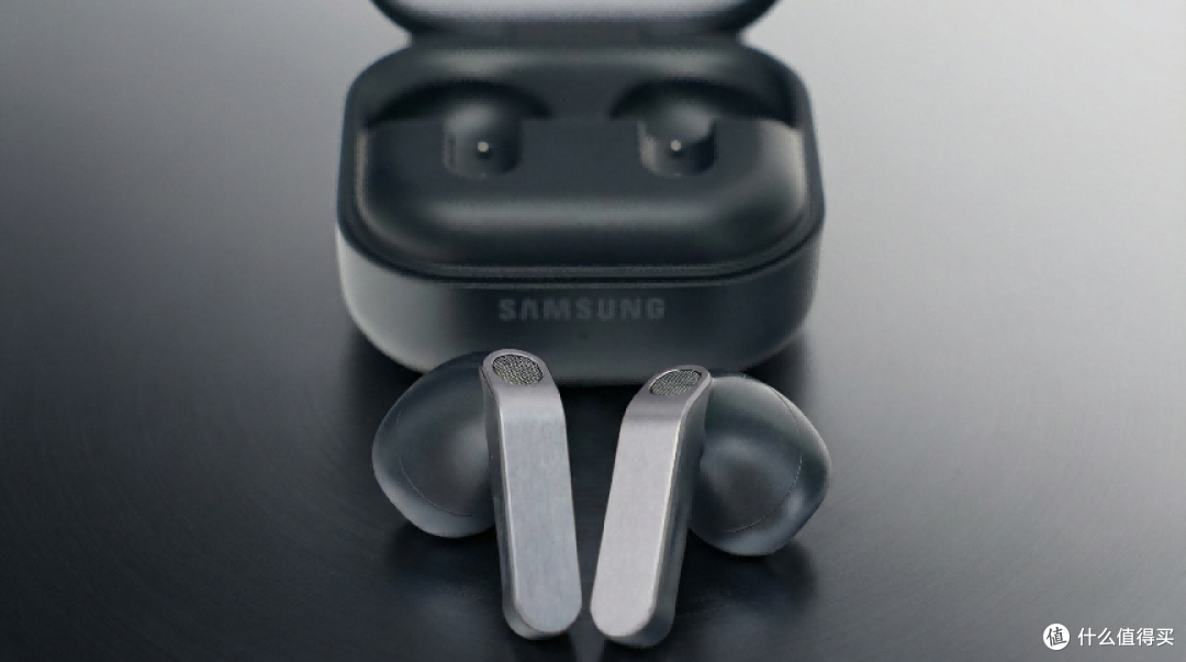 不止于听：三星 Galaxy Buds4 全维度深度体验报告
