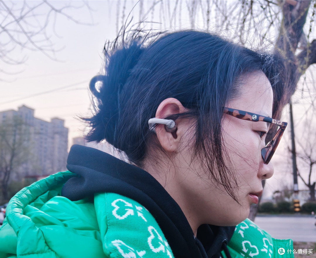 百元价位，千元体验，哈趣Ace1耳夹耳机杀疯了！