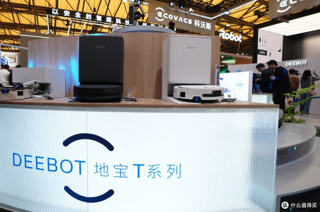AWE2026科沃斯具身智能机器人“八界”，解锁“管家”新体验