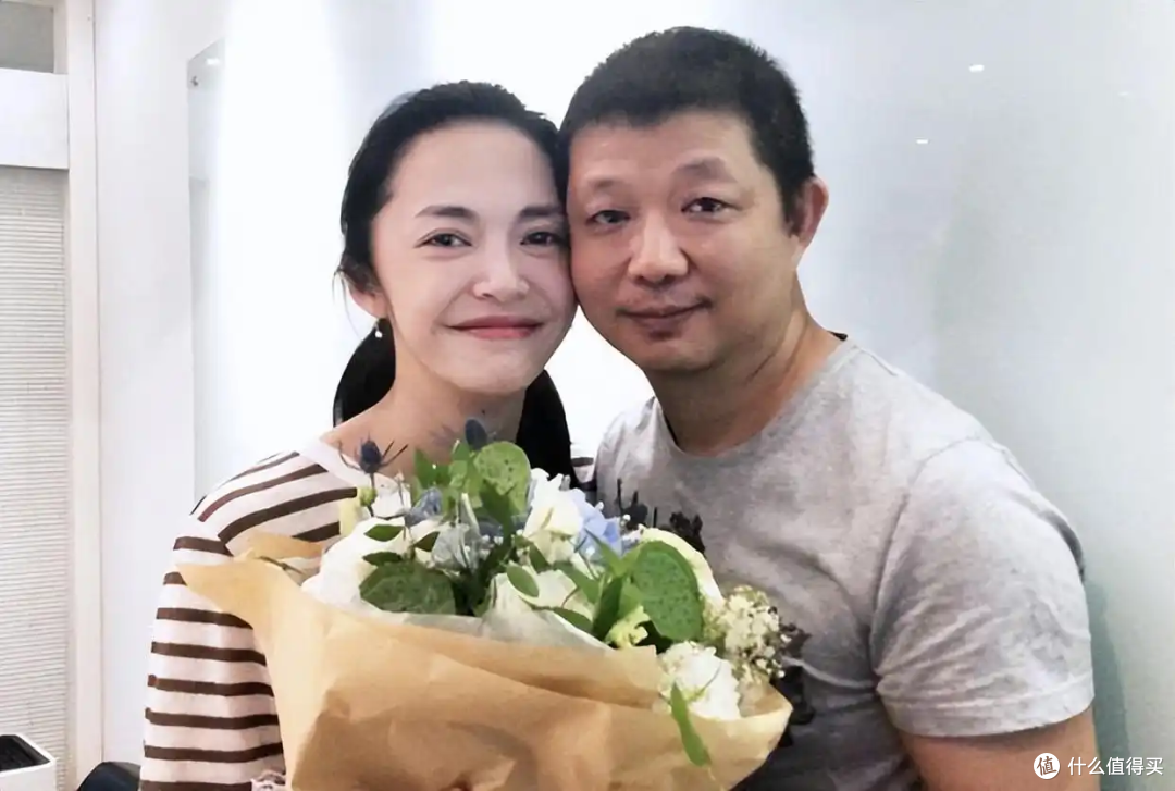 姚晨曹郁官宣离婚,隐瞒多年不撕逼,14年中年婚姻真相!