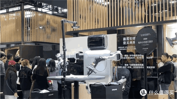 2026 AWE 追觅凭什么这么火?扫洗吸新品到底强在哪?一文看懂!