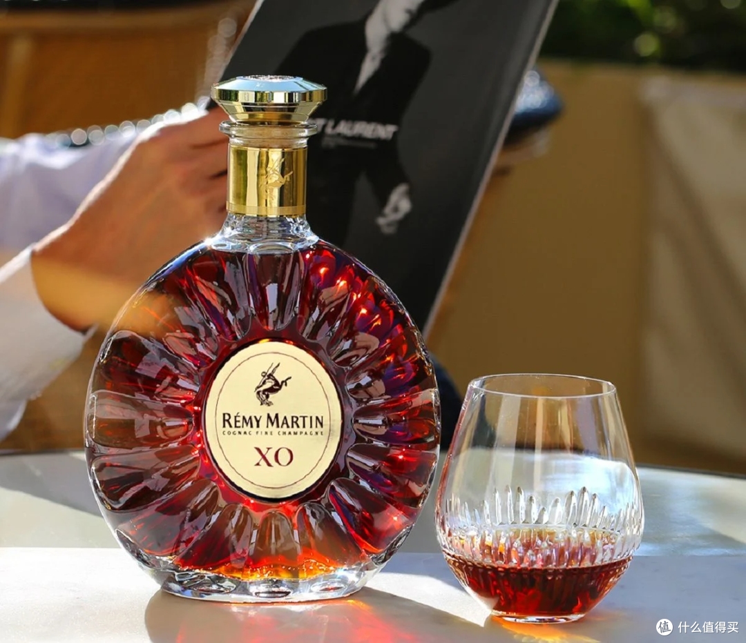 值友烈酒入门指南：七大蒸馏酒，哪款最值得？从原料到喝法全说清