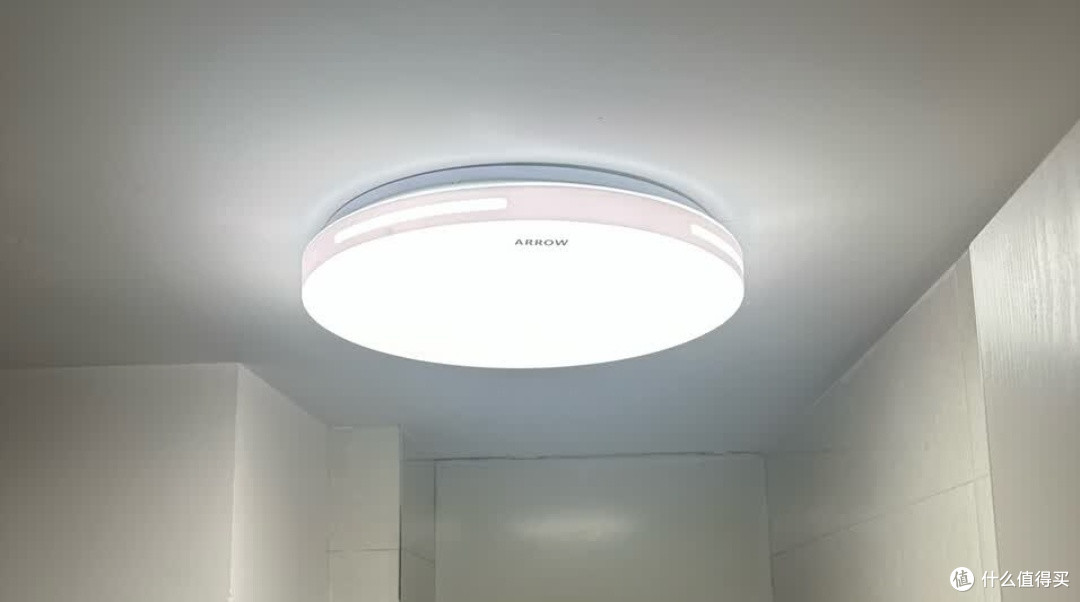 纯白极简·实用主义空间效果图
