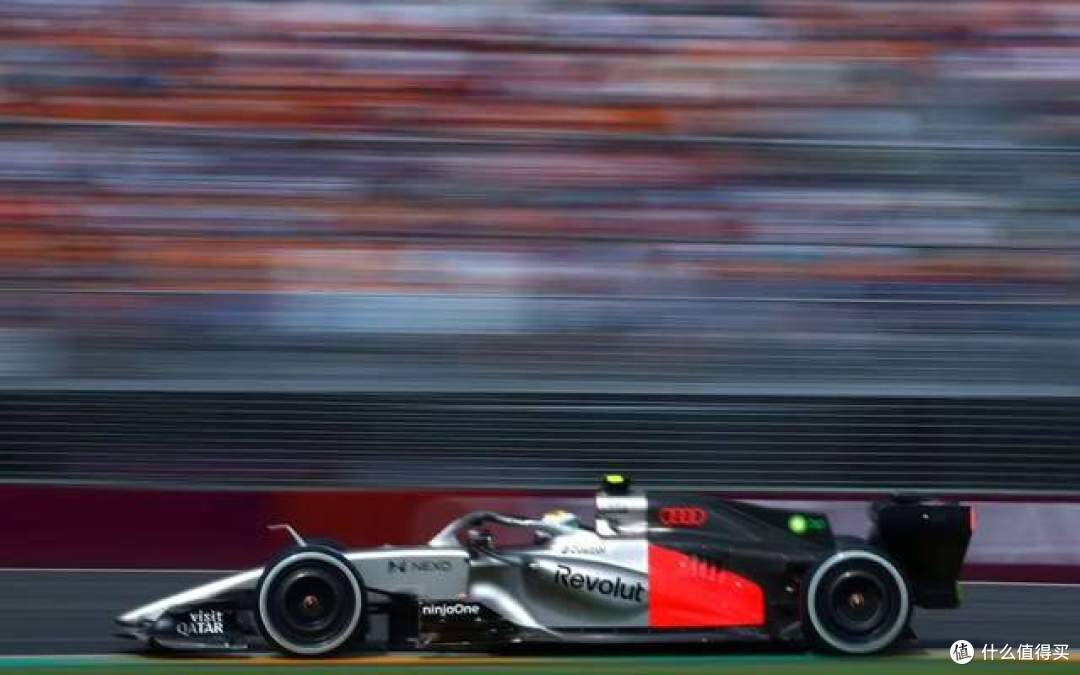 Cos赛车手的品牌们,让上海变成“F1痛城”