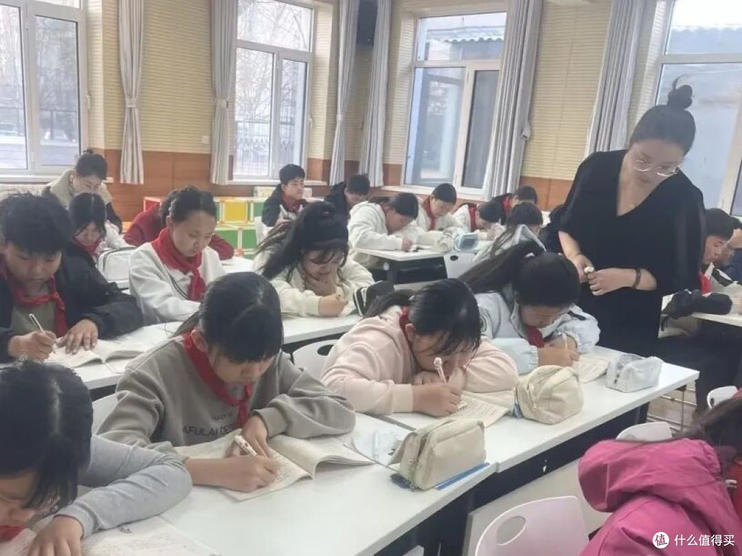 深耕笃行 卓然致远 水机路小学第六届“卓然杯”青年教师竞赛课