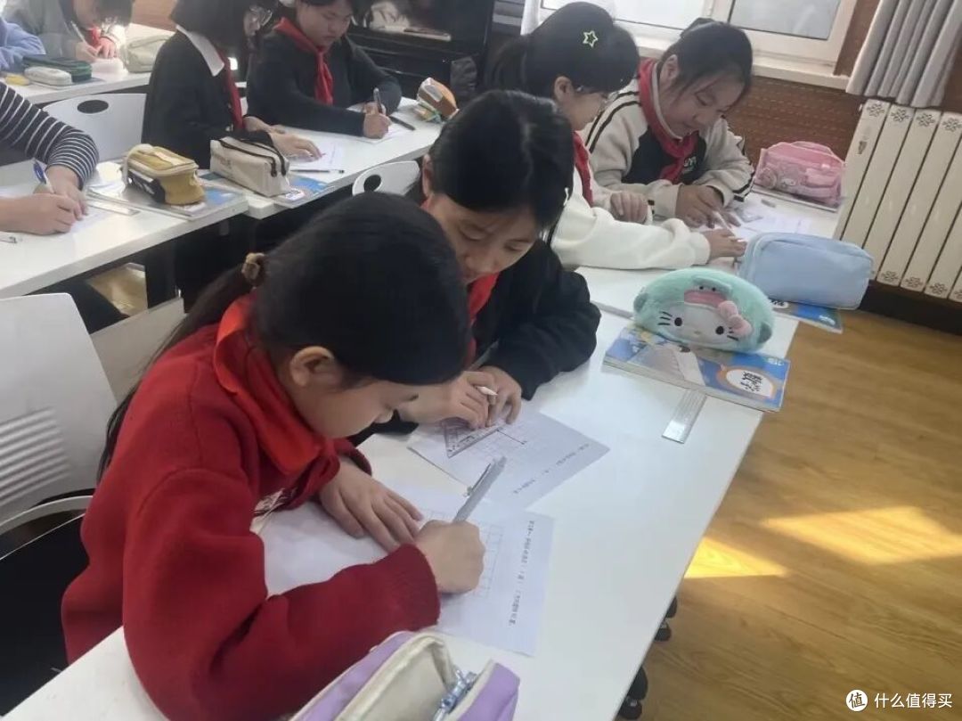 深耕笃行 卓然致远 水机路小学第六届“卓然杯”青年教师竞赛课