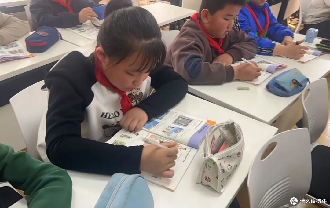 深耕笃行 卓然致远 水机路小学第六届“卓然杯”青年教师竞赛课