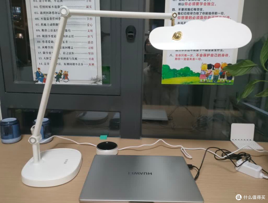 护眼灯最好的牌子有哪些?央视推荐的护眼灯排名前十分享