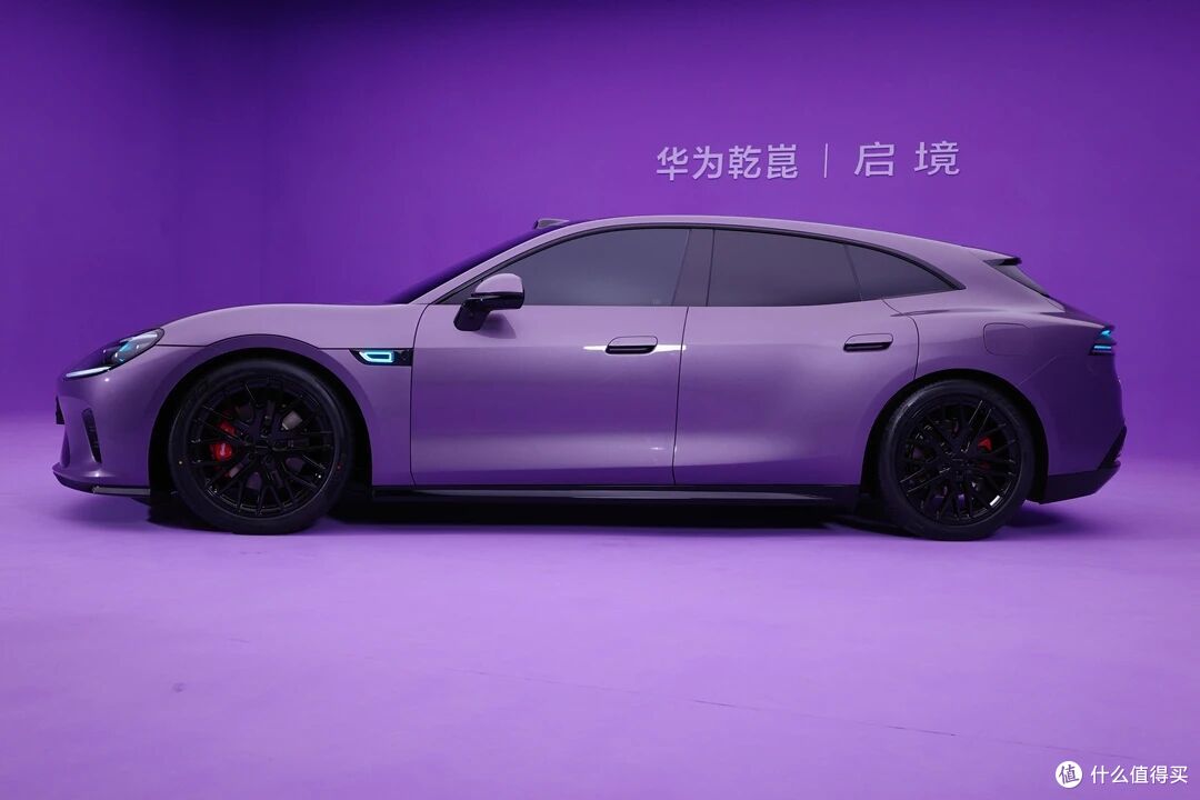 华为×广汽!启境首款车型GT7发布:最智能的豪华猎装?