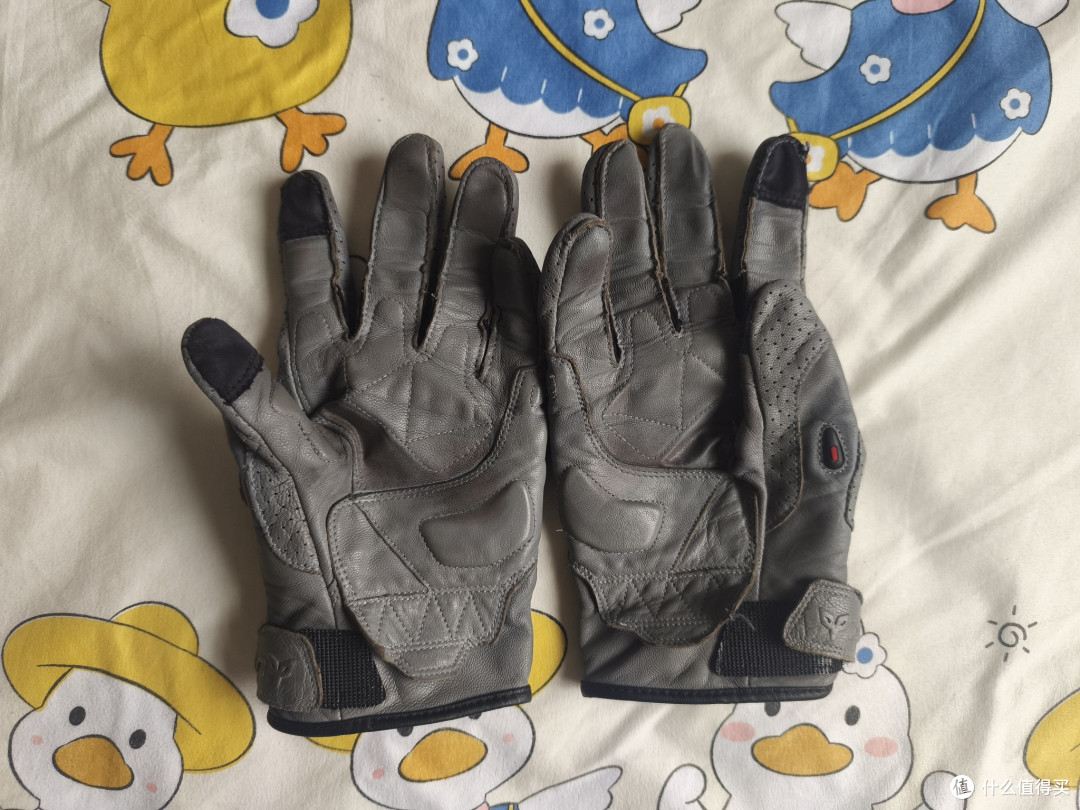 分享几对入门骑行手套