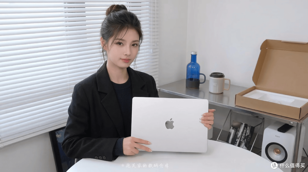 性能超越5080桌面端 M5 Max的MacBook Pro体验 4万多就能拥有