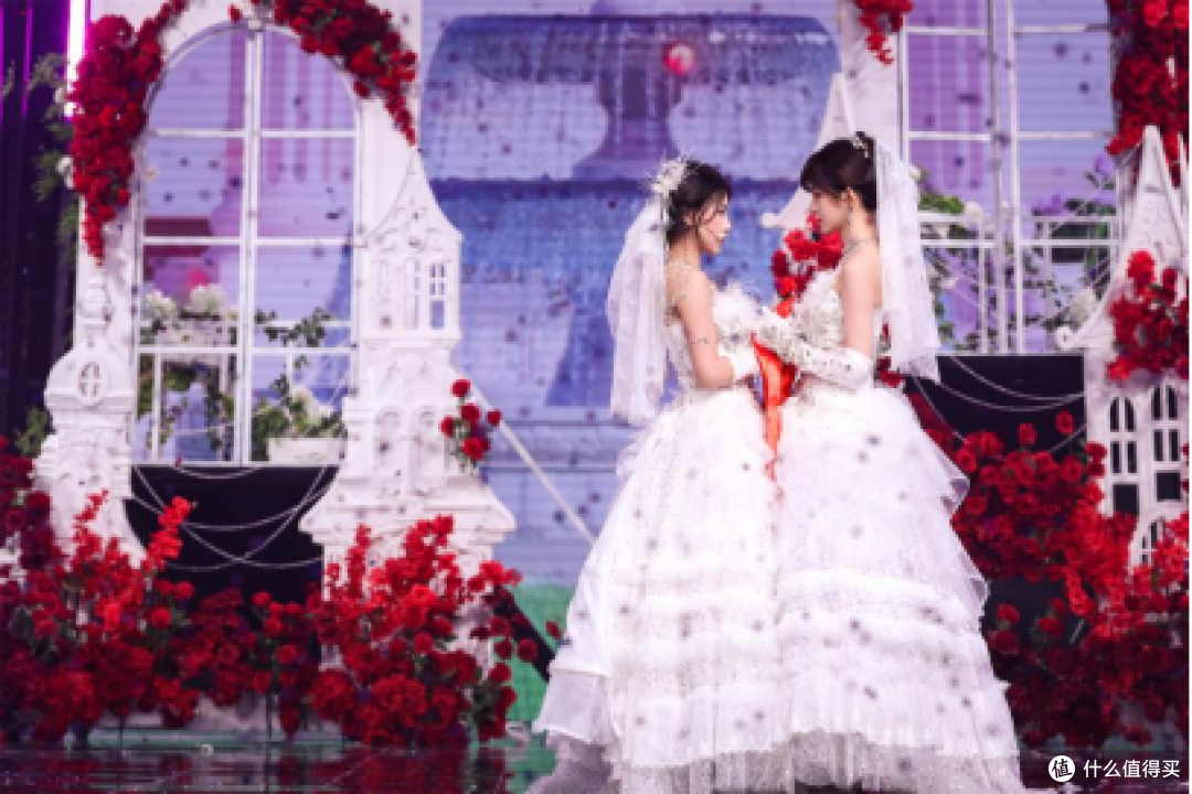 当偶像遇见机器人,SNH48用一场金曲大赏演绎未来