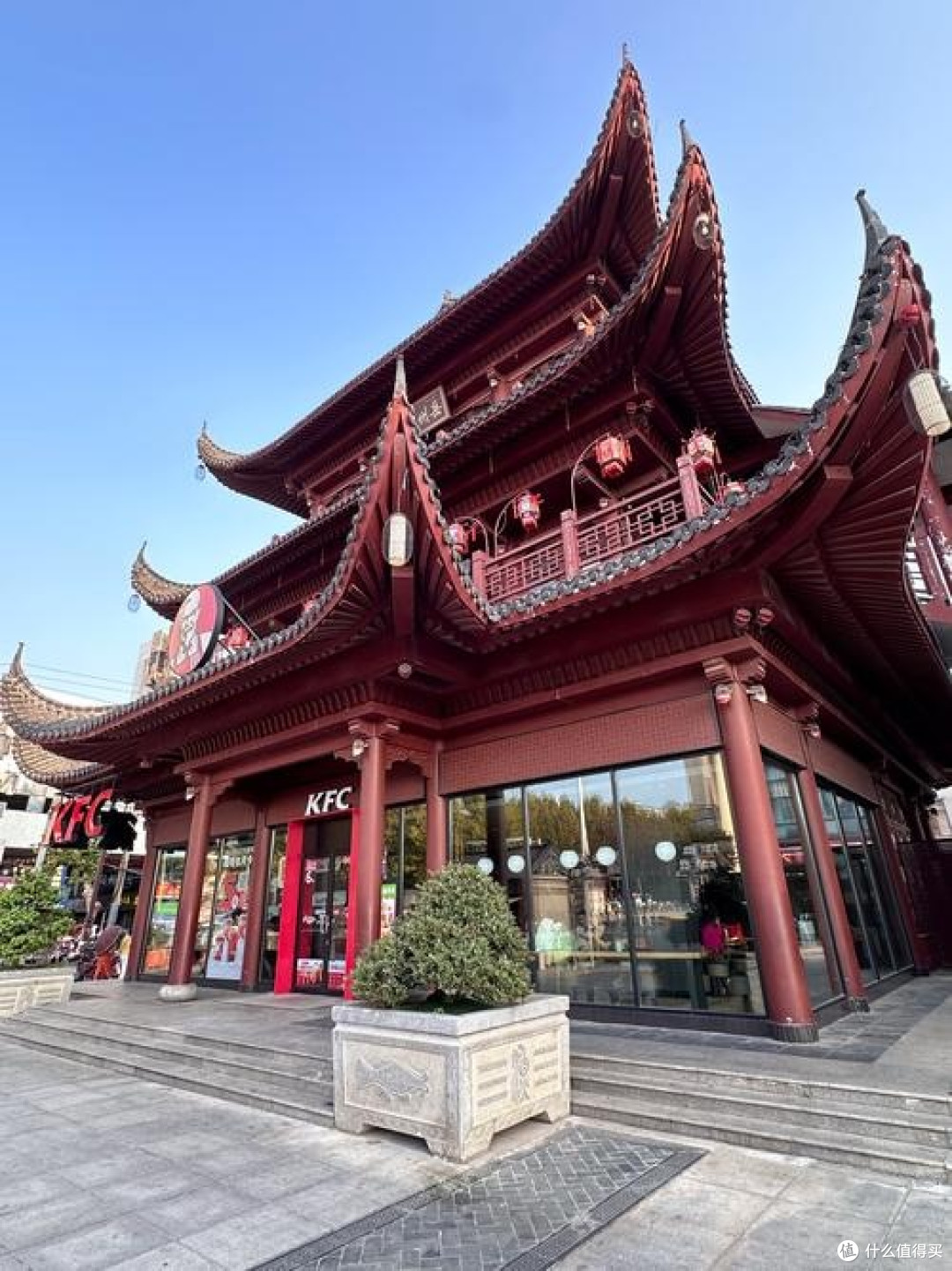 洞庭湖春日游：晨雾中的水墨画卷