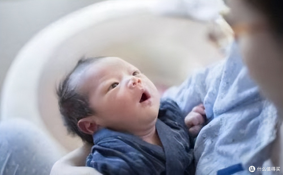 新生儿认妈的方式,比想象的更戳心:他看不见你,却记得如何爱你