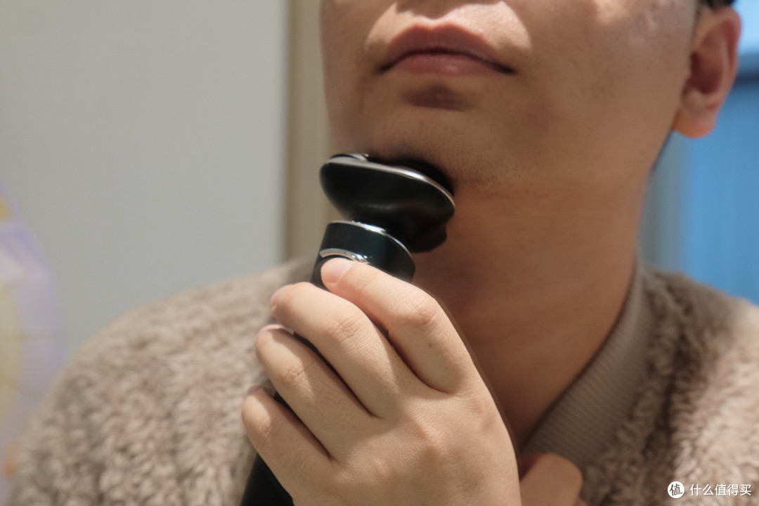 23000高转速性能真能吊打千元旗舰剃须刀？ 未野 MAX 全实测