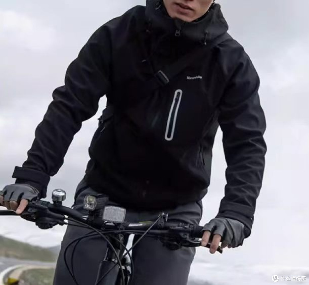 冲锋衣十大名牌排名实测:拒绝虚标含氟超标,2026优质冲锋衣优选