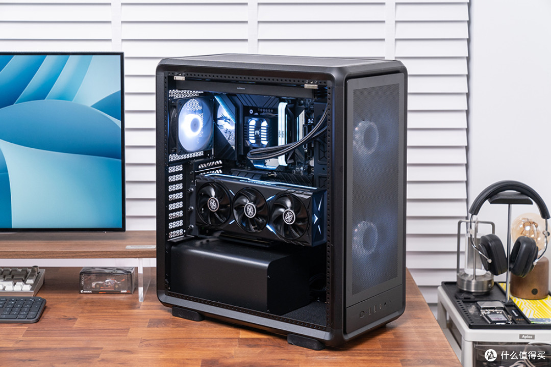 紧凑中塔新范式,酷冷 MasterFrame 500 Mesh 装机展示