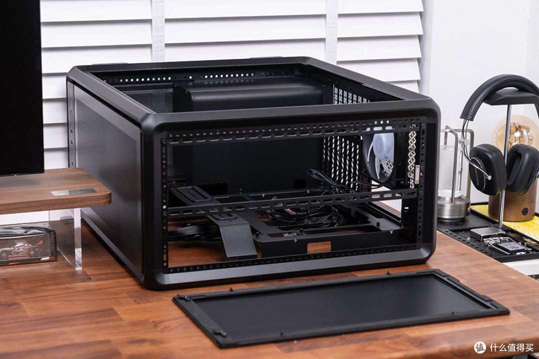 紧凑中塔新范式,酷冷 MasterFrame 500 Mesh 装机展示